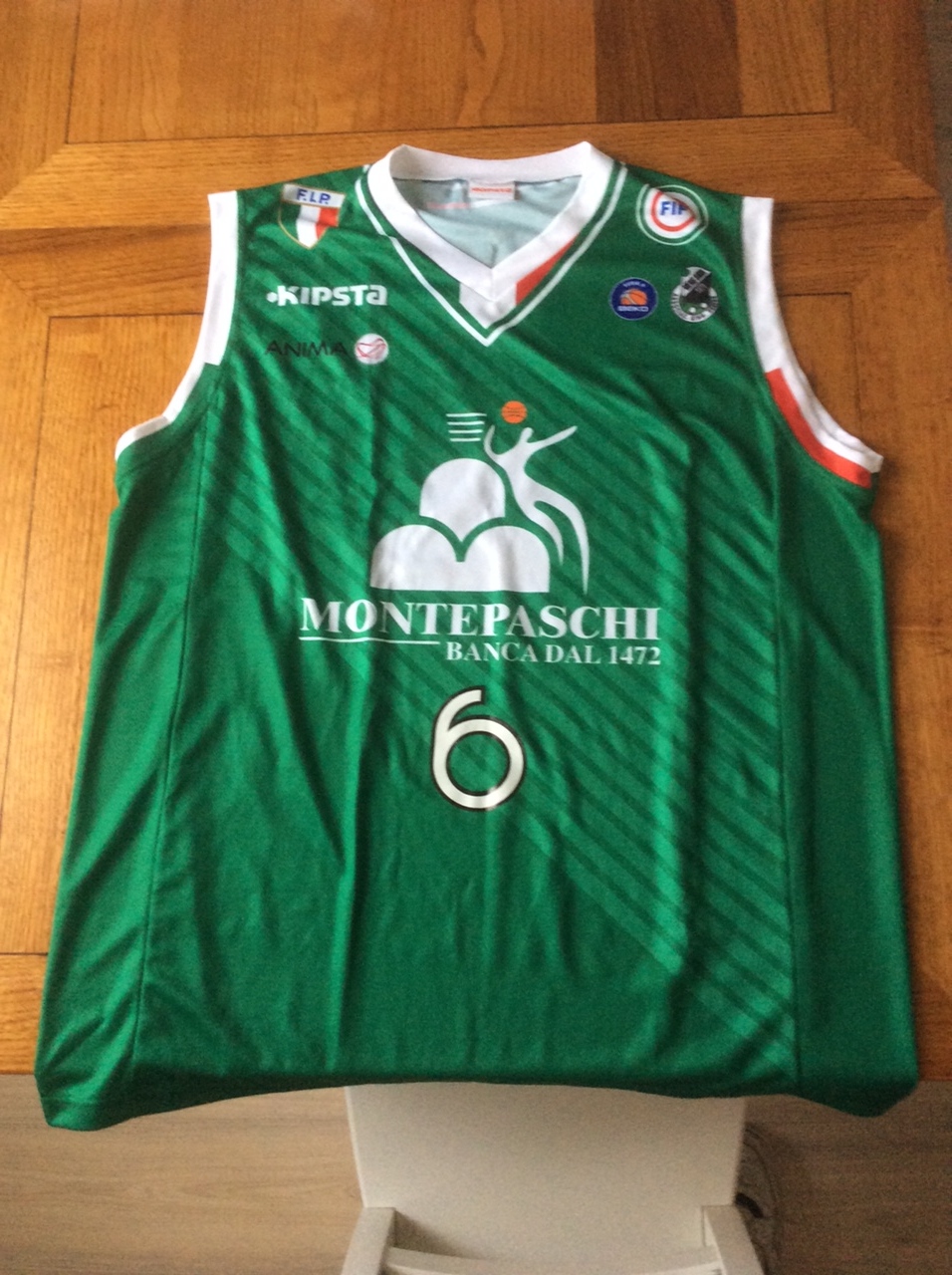 La maglia di Othello Hunter alla 24 ore di Basket